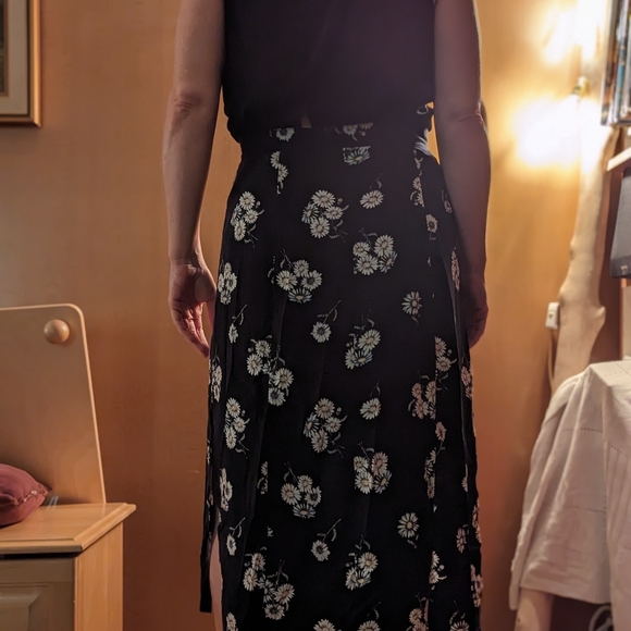 ❗3 for 20❗Floral skirt - Picture 5 of 9